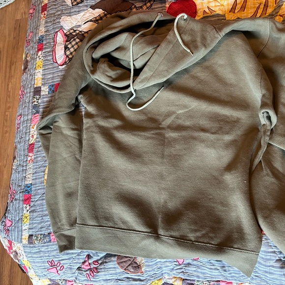 Olive Hoodie - Picture 3 of 4